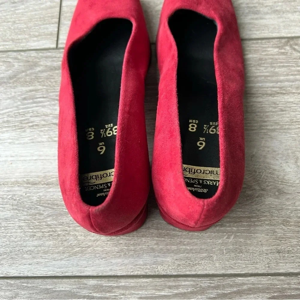 St. Michael Red Faux Suede Square Toe Block Heel Pumps - Picture 7 of 13